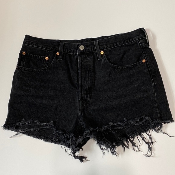 Levi's Cutoff shorts - Picture 3 of 4